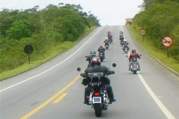 Grupo de motociclistas do /r/brasil